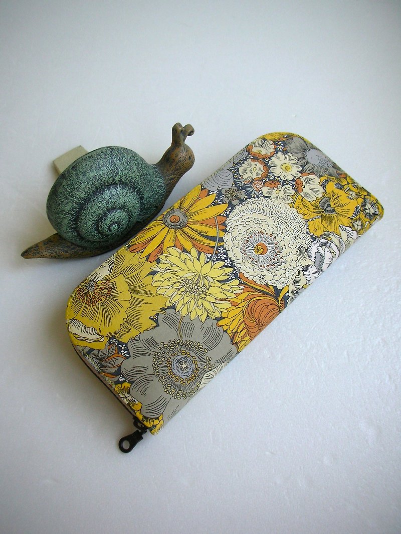 Classic LIBERTY [burning flower pattern] fine cotton - long clip / wallet / coin purse - กระเป๋าสตางค์ - ผ้าฝ้าย/ผ้าลินิน สีส้ม