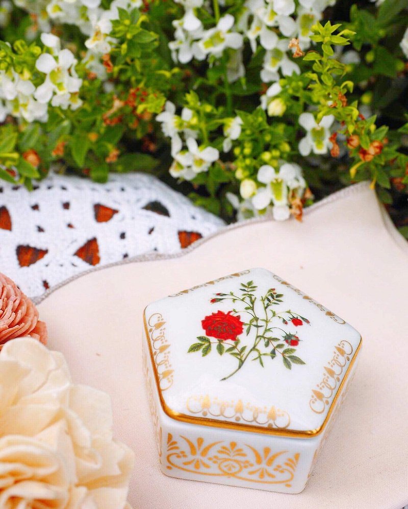 Josephine Josephine Rose Garden Bone Porcelain Box Saffron B Style JS - Items for Display - Porcelain Red