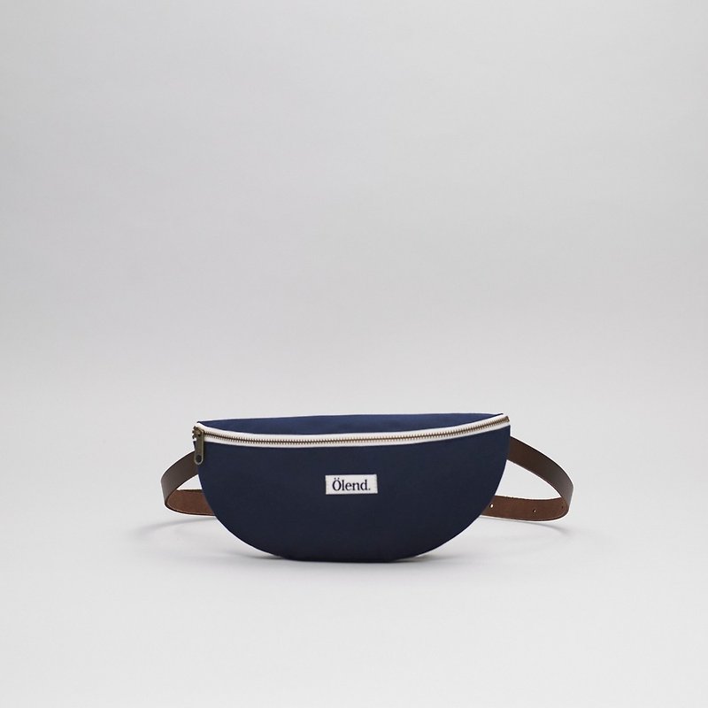 |Spanish handmade | Ölend Hip canvas purse / cross-body bag (Navy Navy) - Messenger Bags & Sling Bags - Cotton & Hemp Blue