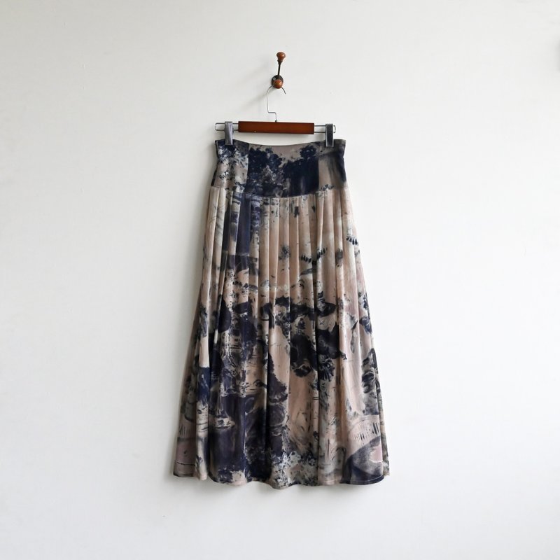 [Egg Plant Vintage] Ink Painted Pleated Print Vintage Skirt - Skirts - Other Man-Made Fibers 