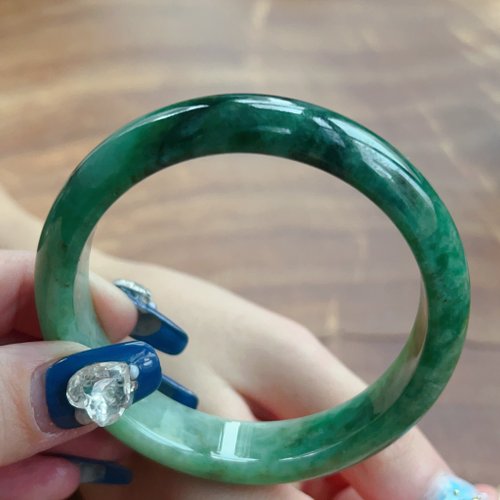瓔珞珠寶盒 E.L.Jewelry Box 飄綠花翡翠手鐲 | 19圍 | 天然緬甸玉翡翠A貨 | 送禮