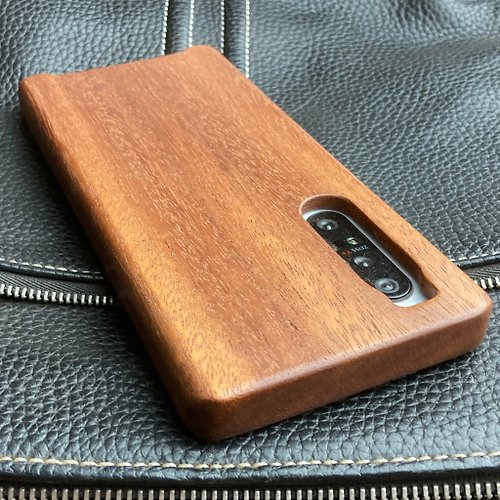 Wood & Leather Goods LIFE 【受注生産】実績と安心サポート XPERIA 1ii(mark2) 専用 特注木製ケース