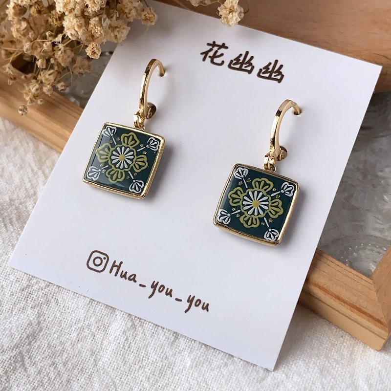 Hand-painted tile series Daocheng time handmade jewelry s925 ear needle - Earrings & Clip-ons - Resin Green