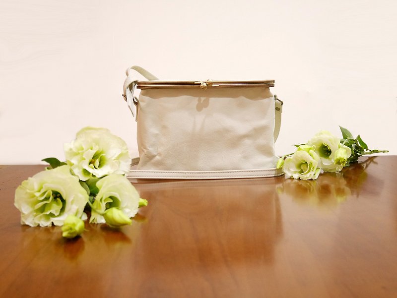 Goody Bag - small box bag - white (summer limited) - Messenger Bags & Sling Bags - Genuine Leather White