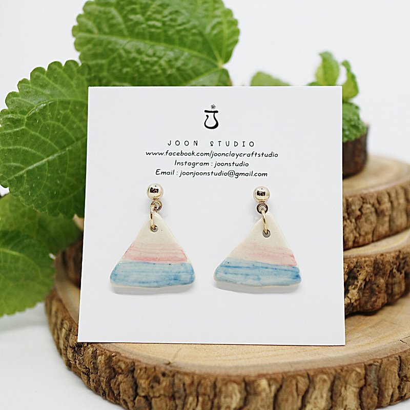 Rainbow triangle  earring - Earrings & Clip-ons - Pottery 