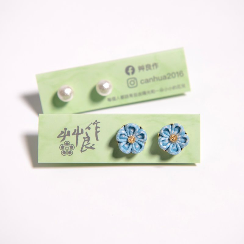 Flower on the ear | pink blue and white dots - Earrings & Clip-ons - Cotton & Hemp Blue