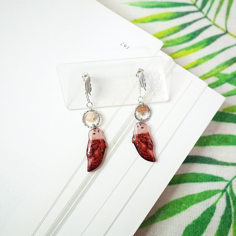 臺灣特有種 東方草鴞 太陽石 925銀針繪畫耳環 耳針/耳夾 - 耳環/耳夾 - 防水材質 咖啡色