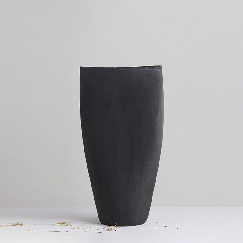 【3,co】Curved flat mouth flower pot-carbon black - ตกแต่งต้นไม้ - เครื่องลายคราม สีดำ