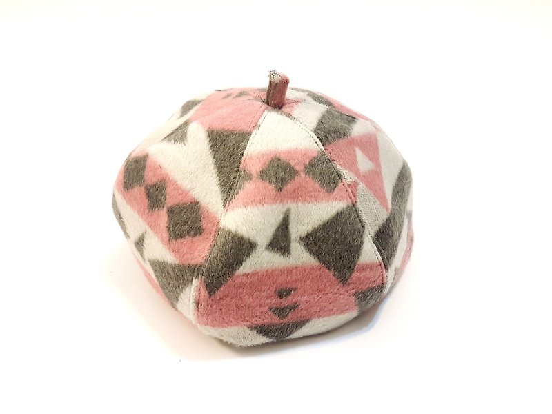 Wen Qing Fashion Pumpkin Hat - Pink Triangle Plaid #礼物#秋冬#厚毛料#画家帽#贝蕾帽 - Hats & Caps - Other Materials Multicolor