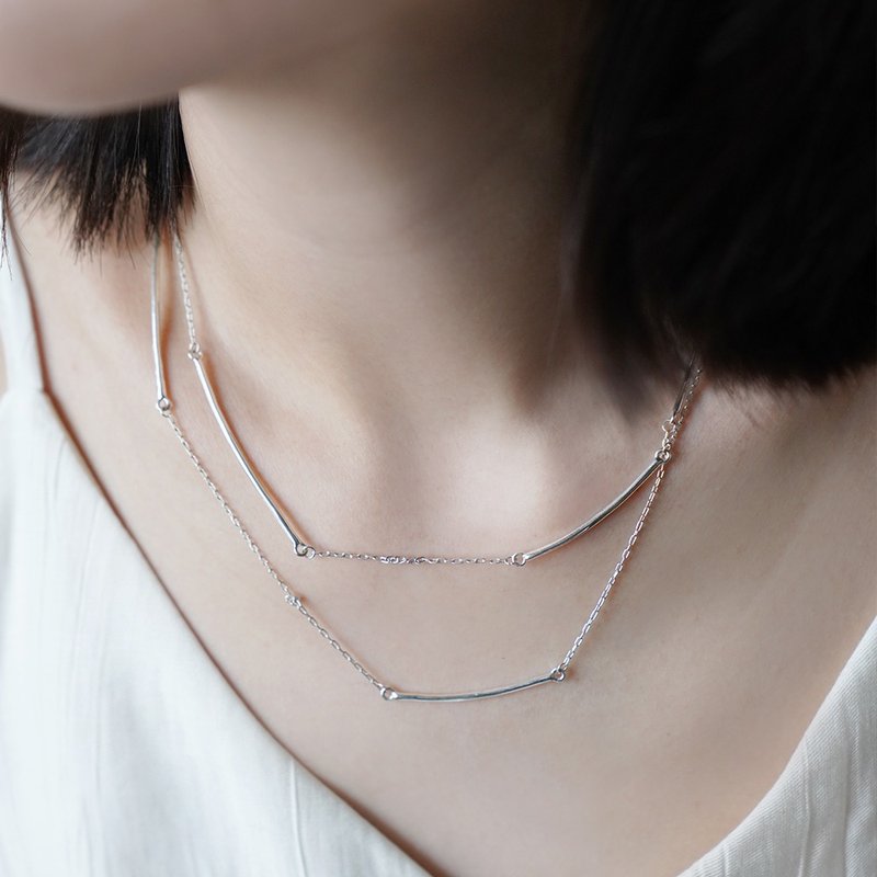 フォレストレターカモミール上向き成長シリーズロングチェーンダブル鎖骨チェーンデリケートメガネチェーン - ネックレス - シルバー 