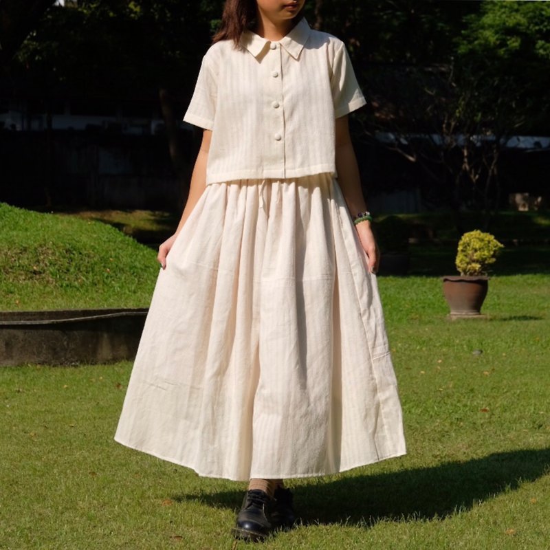 Natural Cotton Ren top & Jolie skirt Set ชุดเซตเสื้อกระโปรงผ้าฝ้ายทอลายริ้ว - กระโปรง - ผ้าฝ้าย/ผ้าลินิน ขาว