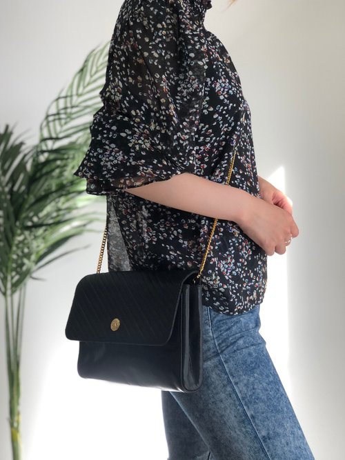 日本直送 名牌中古包 】CELINE セリーヌ トリオンフ レザー