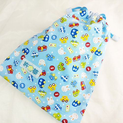 QQ rabbit 手工嬰幼兒精品 彌月禮盒 免費繡名字。都是車車-4款可選。束口袋 尿布袋 衣物袋
