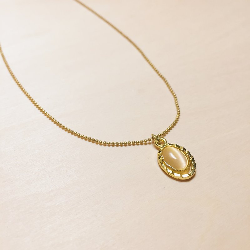 Pure Bronze carved yellow mini cat eye beads necklace - สร้อยคอ - ทองแดงทองเหลือง สีทอง