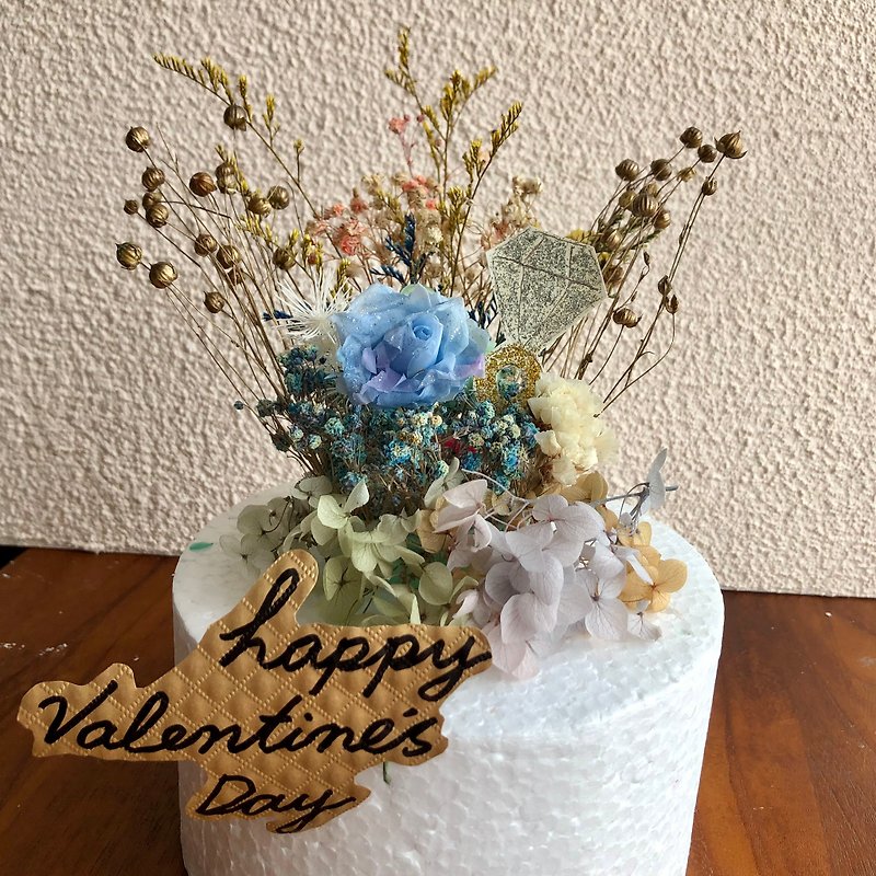 造型蛋糕、永生花禮物\兩個願望一次擁有-女王款蛋糕裝飾贈玻璃罩 - 乾花/永生花 - 植物．花 藍色