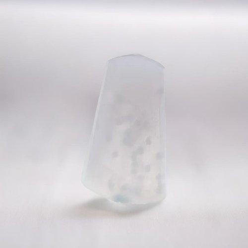 瓔珞珠寶盒 E.L.Jewelry Box 飄雪花棉木拿冰種翡翠無事牌 | 天然緬甸玉翡翠A貨 | 送禮