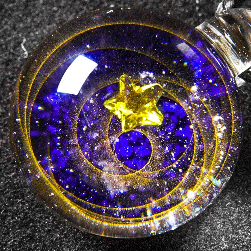 【原創宇宙琉璃項鍊】日本銀河玻璃吊墜聖誕星空送禮生日飾品禮物 - 項鍊 - 玻璃 