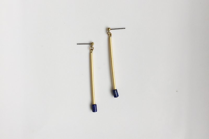 Blue cotton swab brass natural stone modeling earrings - ต่างหู - โลหะ สีน้ำเงิน