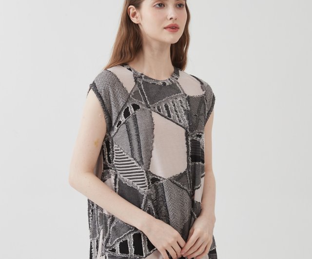 オンワンズオン On One's Own 幾何学ジャガードミックス柄・Tシャツ・キャップスリーブ・チュニックトップス （BLACK） オンワンズオン On One's Own 幾何学ジャガードミックス柄・T