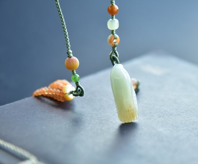 玉蓮のペンダント天然玉ジュエリー和田玉手彫り未使用品