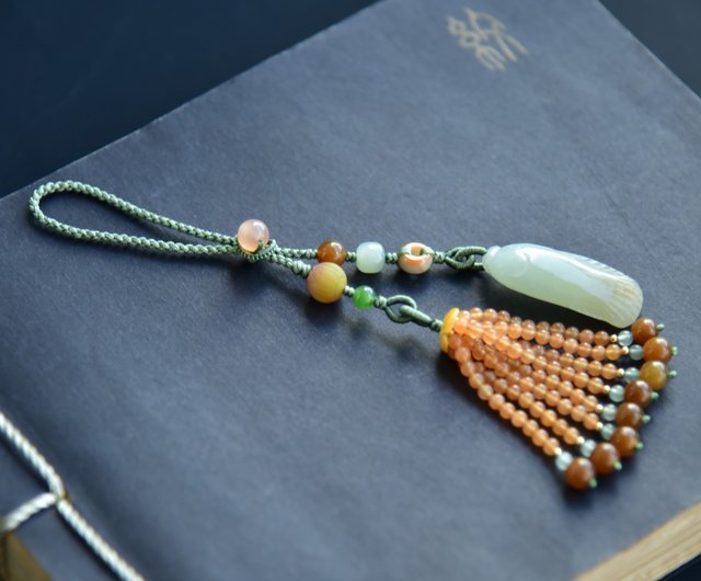 玉蓮のペンダント天然玉ジュエリー和田玉手彫り未使用品