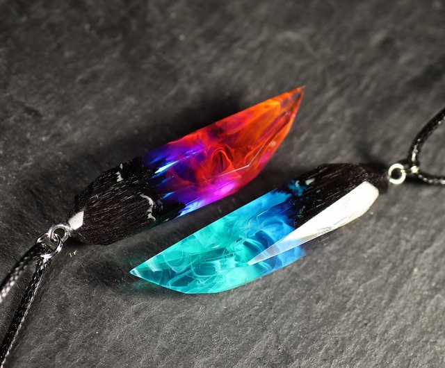 おそろいのネックレス ウッドレジンペンダント ハンドメイドジュエリー