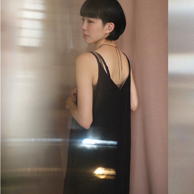 Rui | ブラックスパゲッティストラップドレス - ワンピース - コットン・麻 ブラック