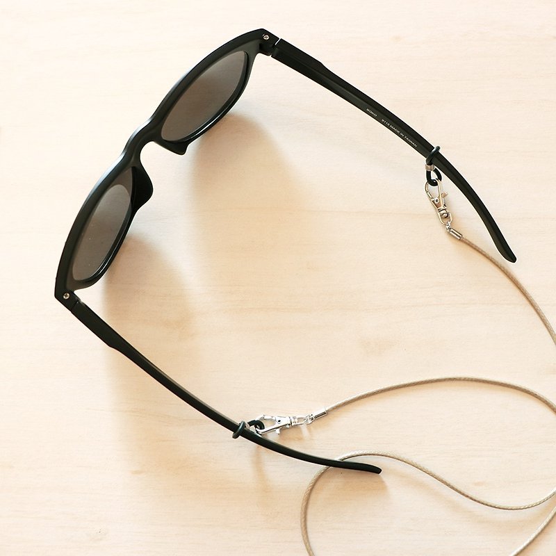 Straightforward minimalism丨Glasses rope mask lanyard necklace multi-purpose fashion accessories fine version - Khaki - แว่นกันแดด - วัสดุอื่นๆ สีกากี