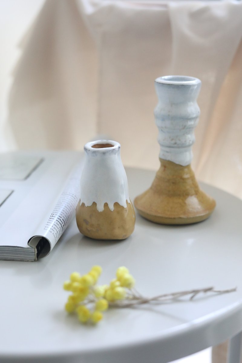 Natto Flower & Chiling Candle Holder - Pottery & Ceramics - Pottery Khaki