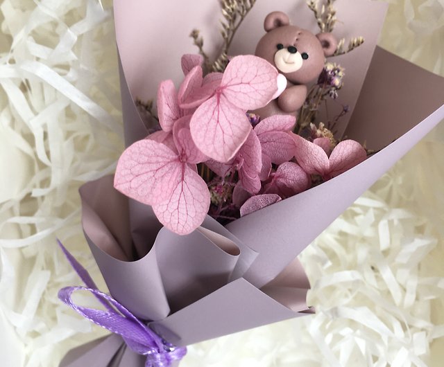 Eudora House mini bear bouquet, graduation gift, teacher's day flower gift  - Shop eudorahouse Dried Flowers & Bouquets - Pinkoi