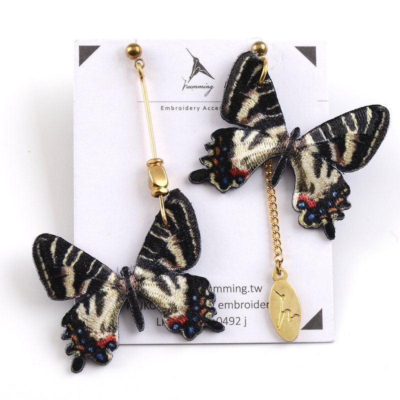 humming- Luehdorfia Japonica  /Butterfly/Embroidery earrings - Earrings & Clip-ons - Thread Multicolor