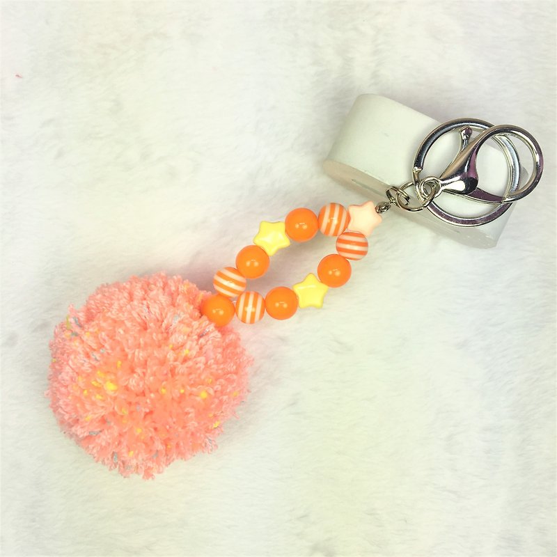 Baobao毛星球吊飾*毛球鑰匙圈* - 鑰匙圈/鑰匙包 - 聚酯纖維 多色