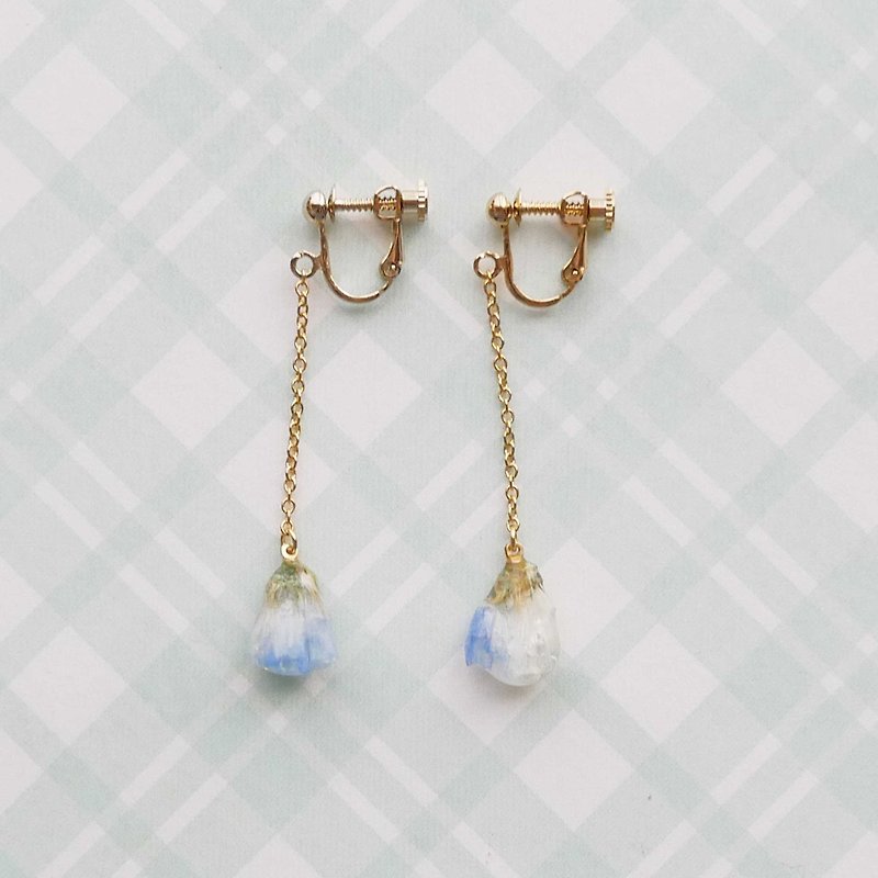 Wavyleaf sea-lavender earrings - ต่างหู - เรซิน สีน้ำเงิน