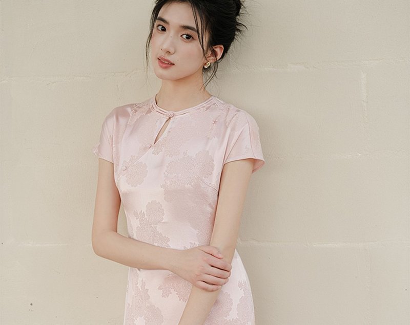 【韻粉】新中式復古中國風 肌理感緞面提花/醋酸洋裝 - 洋裝/連身裙 - 其他材質 粉紅色