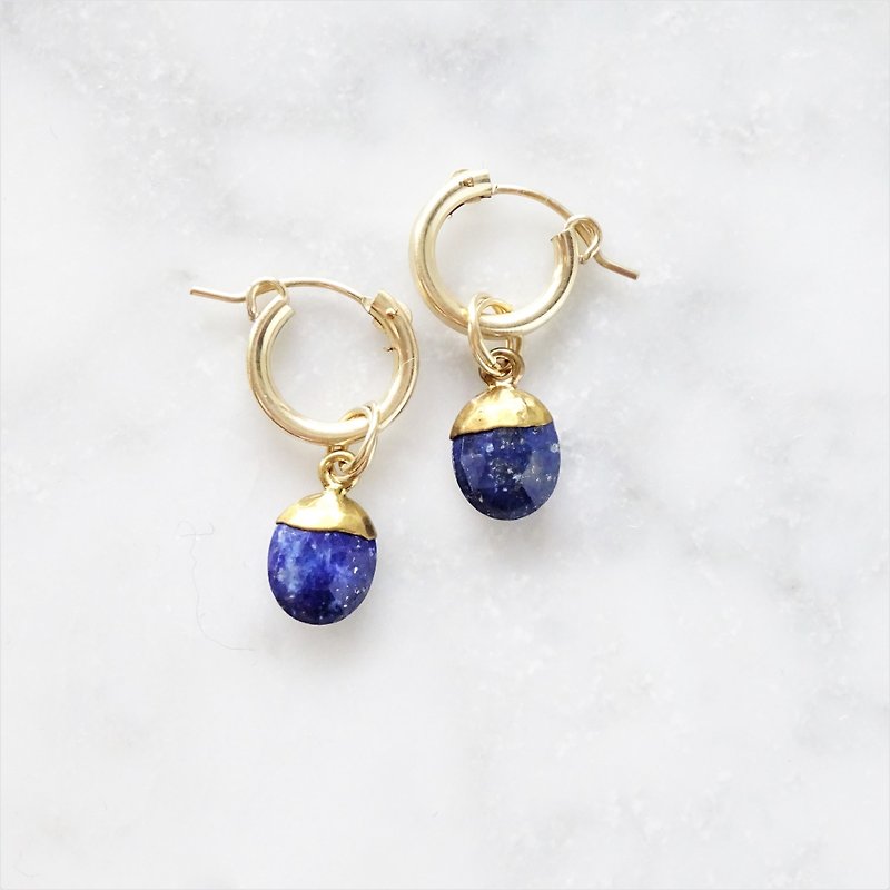 14kgf*AAA Lapis Lazuri charmed pierced earring - Earrings & Clip-ons - Gemstone Blue