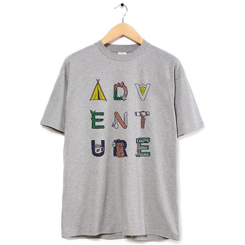 hipster Adventure Typography 中性短袖T恤 灰色 戶外冒險探險運動露營