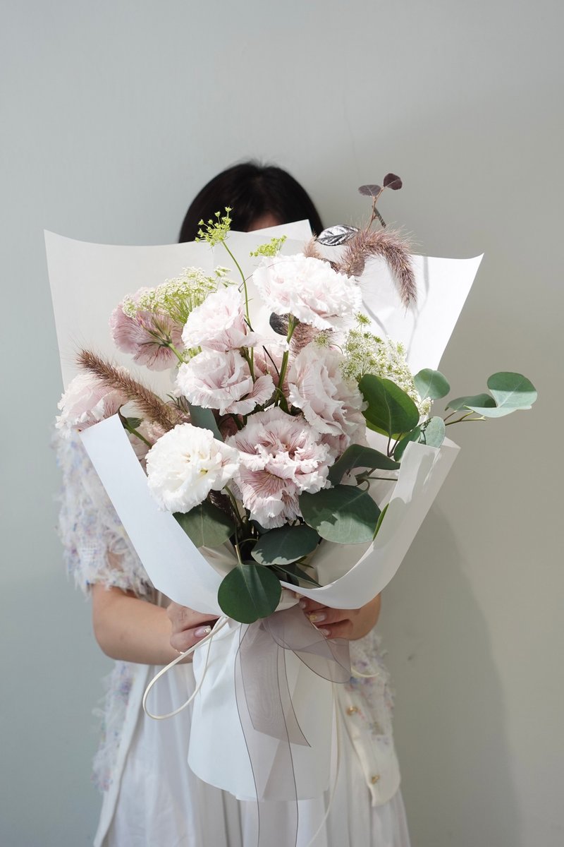 2025母親節 桔梗花束 韓式花束  生日花束 女友禮物 - 花瓶/花器 - 植物．花 咖啡色