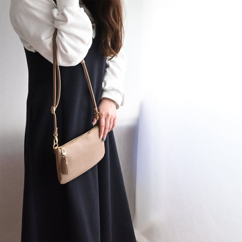 横型ファスナーポシェット 【 シュリンク 】 姫路レザー 本革 ショルダーバッグ 母の日 プレゼント スマホポシェット HS43K - スマホアクセサリー - 革 ブラウン