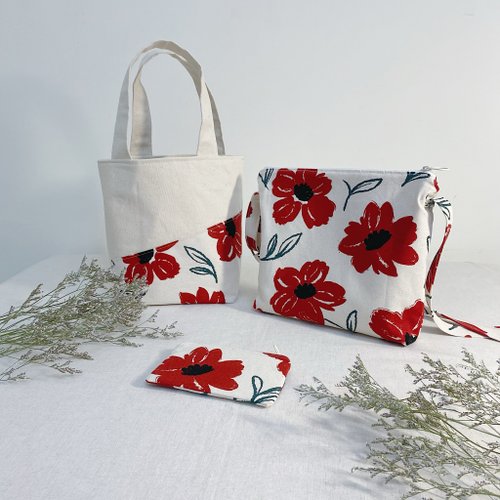 ハンドメイドショルダーバッグ☆はなはなはちページです♪ 既製のハンドメイドの夏の赤い花シリーズのショルダーバッグ