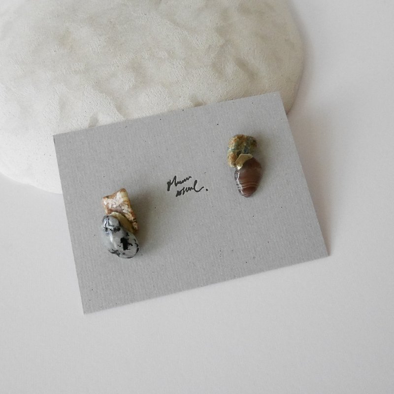 Jin Ji earrings ピアス / イヤリング | sea series no.36 - Earrings & Clip-ons - Semi-Precious Stones Khaki