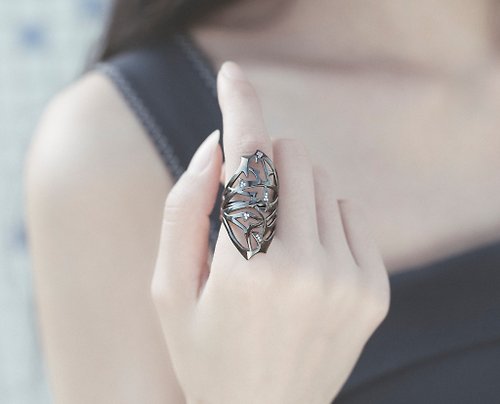 Majade Jewelry Design 鑽石925純銀刺環長戒指 酷黑樹枝造型大戒指 金合歡荊棘全指戒