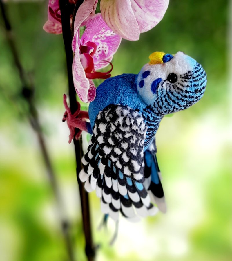REALISTIC PARROT. Christmas Gift Wrapping. - 玩偶/公仔 - 其他材質 藍色