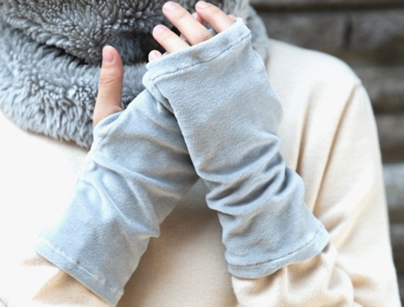 ベロア生地　ハンドウォーマー【Organic Cotton／ボタニカルダイ：ジュニパーベリー】 - 其他 - 其他材質 