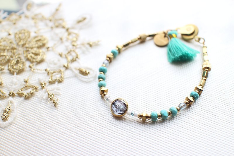 Turquoise/ Japanese beads / brass handmade bracelet - สร้อยข้อมือ - โลหะ 