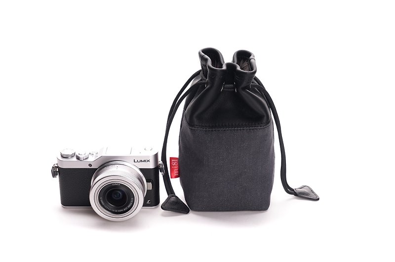 Mi81 camera sheepskin bag (black + gray denim) M - Cameras - Genuine Leather Multicolor
