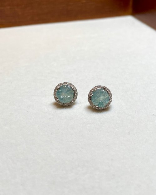 凝翠 Ning Jewelry／翡翠輕珠寶 冰藍小花翡翠(玉)耳釘 s925純銀鍍18k金