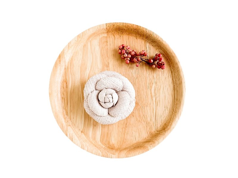 Corsage: Tweed Camellia - ANTIQUE IVORY - - Corsages - Cotton & Hemp White