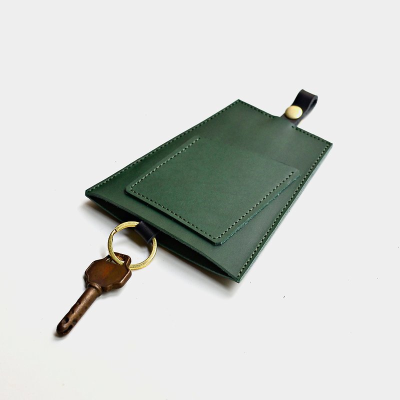 [Christmas tree at 00:00] cowhide key case vegetable tanned green X black leather can be put on the card leisure card credit card custom lettering as a gift Christmas Valentine's Day gift - Keychains - Genuine Leather Green