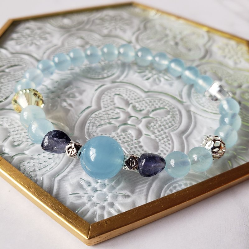 [Communication calm] Swarovski lining Stone aquamarine iolite crystal bracelet - Bracelets - Crystal 