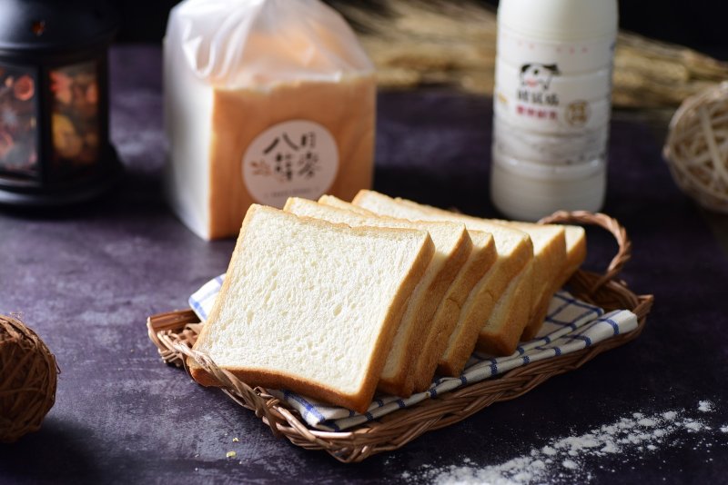 【八月蒔麥】牧場純生/鮮奶手作吐司 - 麵包/吐司 - 新鮮食材 白色